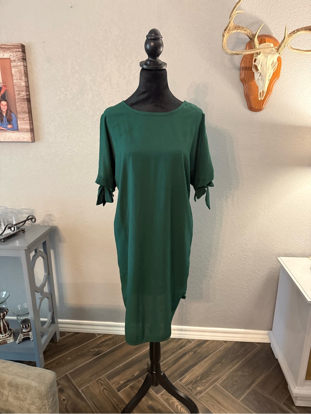 Women's Forest Green Tie-Sleeve Midi Dress